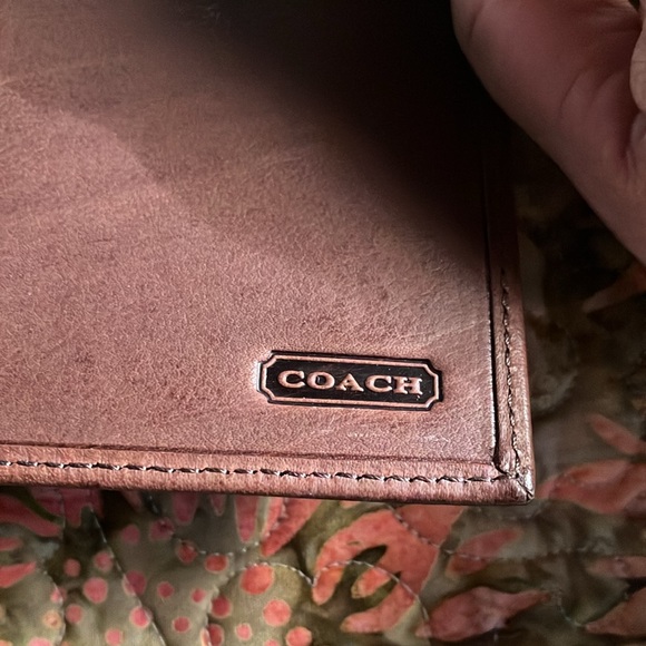 COACH Brown Leather Check book Cover- BRAND NEW /NEVER USED - Picture 3 of 5